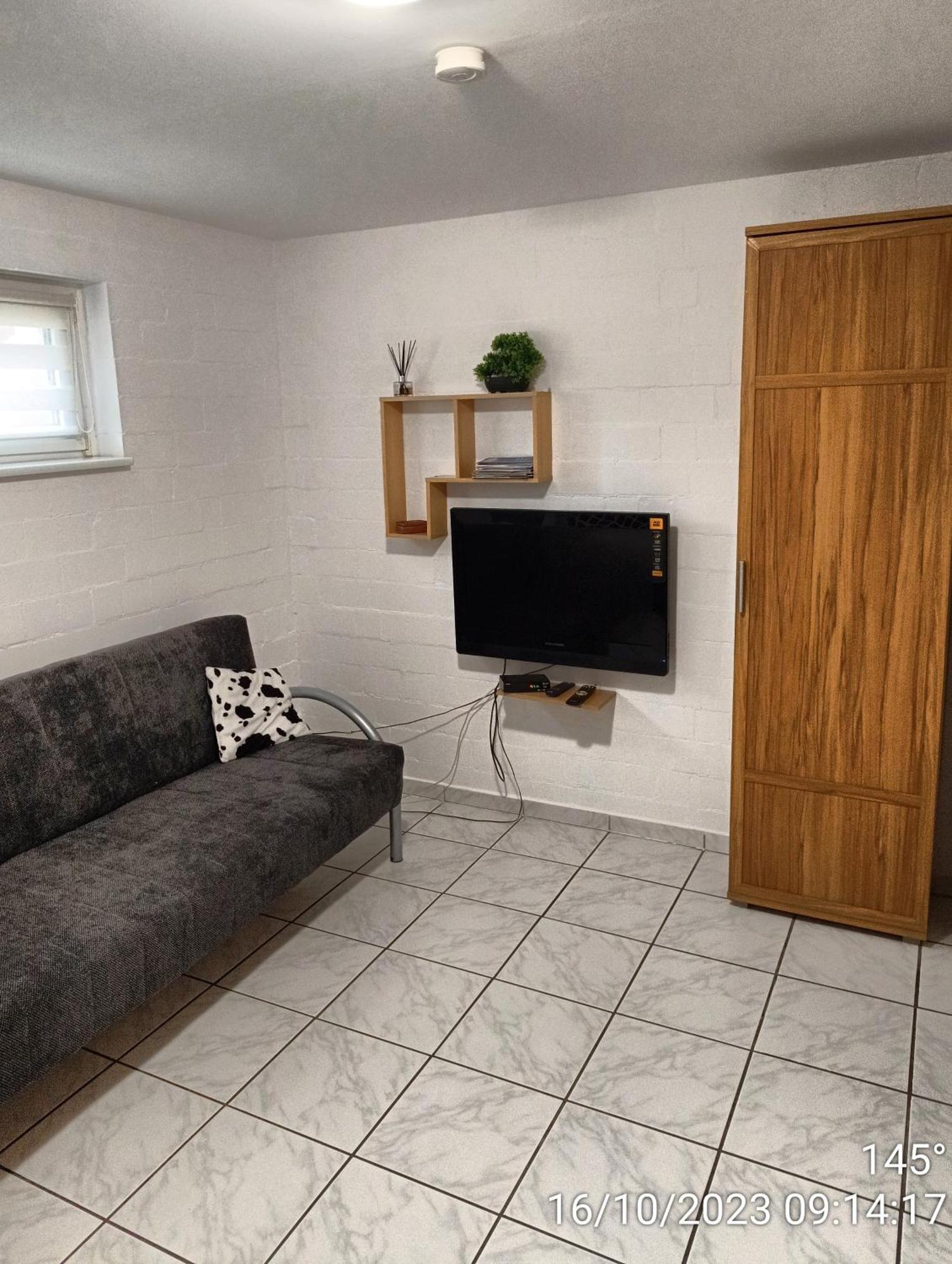 2-Zimmerwohnung Berlino Esterno foto